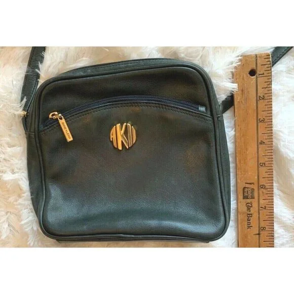 Vtg Anne Klein II Green Leather Crossbody Purse Bag Monogram Logo Korea Strap - Picture 4 of 10